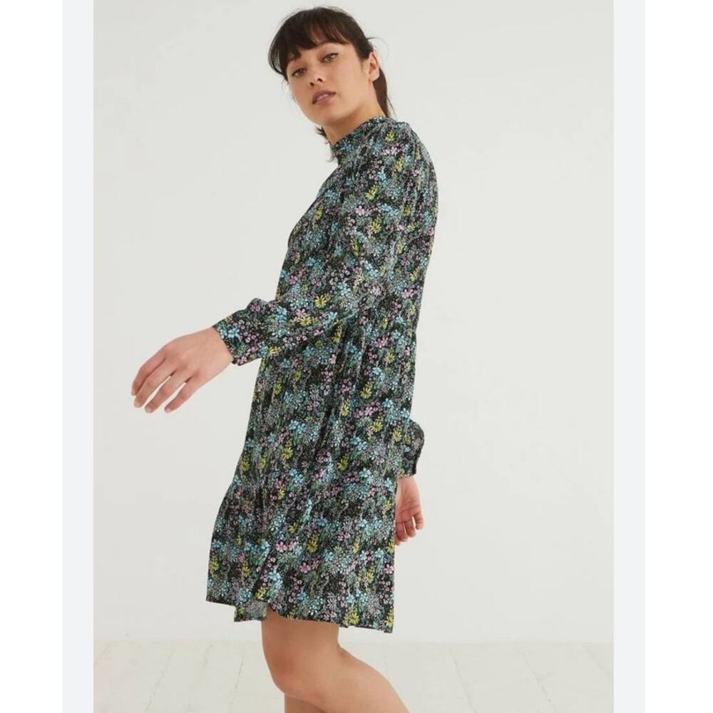 Oliver Bonas Meadow Floral‎ Print Black Flowy Mini Dress Size 6 US